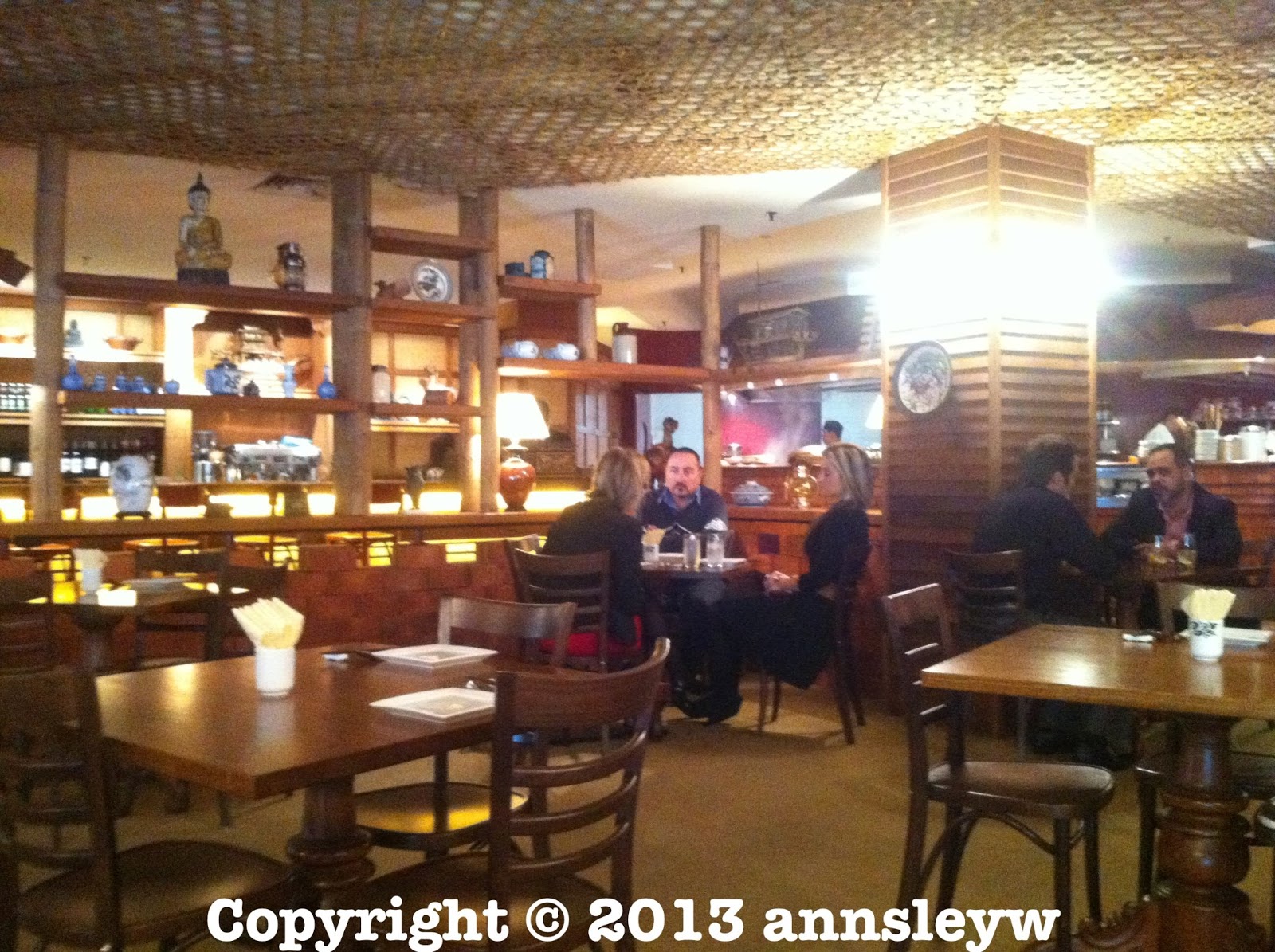 Listen to the Innate Foodie rant about her gastronomic adventures! Joe